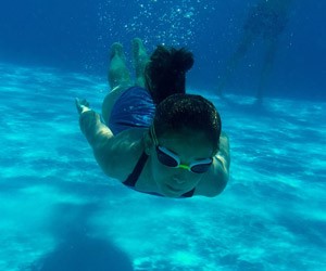 what games are fun in the pool having fun playing games in the pool inground swimming pool games games fiberglass swimming pools